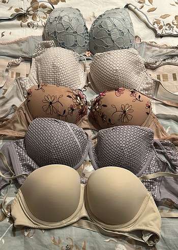 diğer Beden PENTİ 85B NAKIŞLI SÜTYENLER