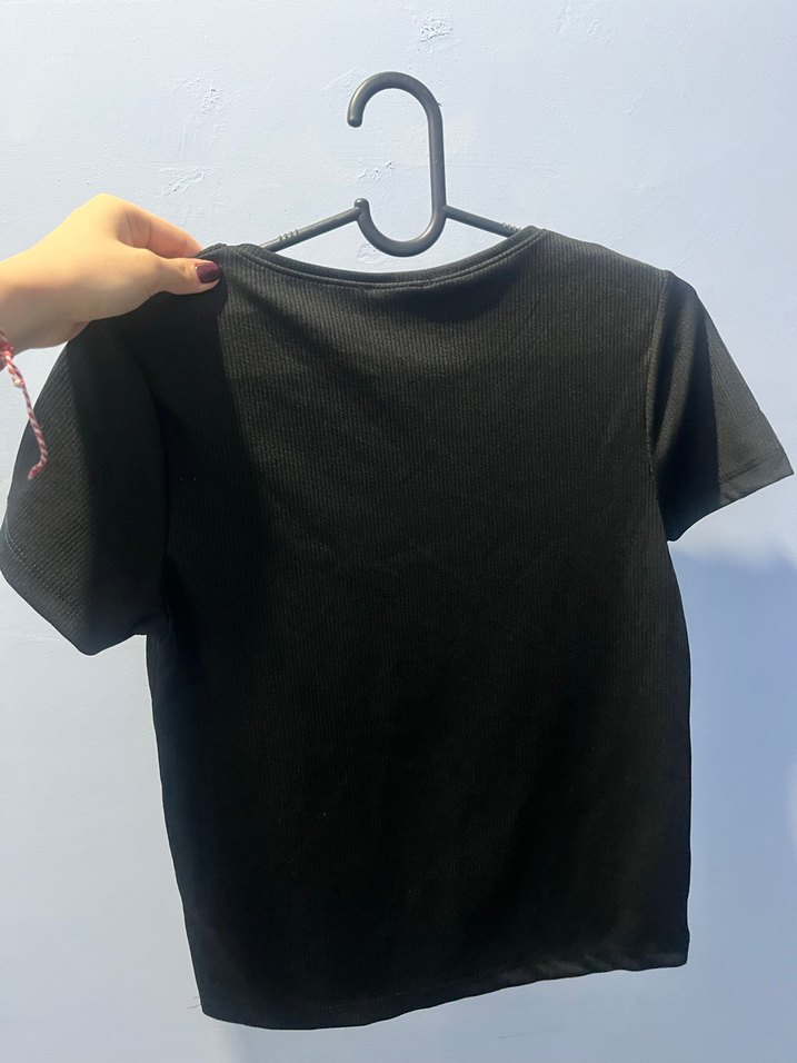Kadın Siyah Kısa Kollu Fiyonklu Tişört - Görsel 2