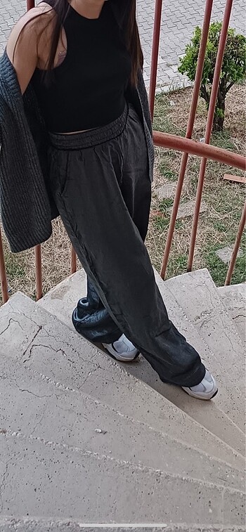 s Beden Parlak kumaş pantolon