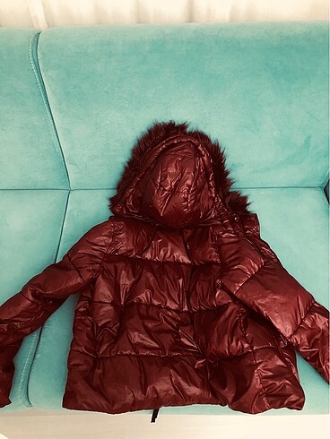 m Beden bordo Renk Boynerden alınmış az kullanılmış vero moda mont.