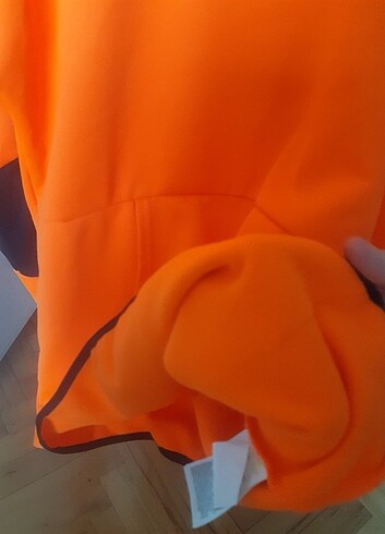 l Beden turuncu Renk Erkek spor için idealdir