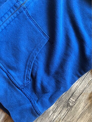 m Beden lacivert Renk Levis orijinal sweatshirt hırka