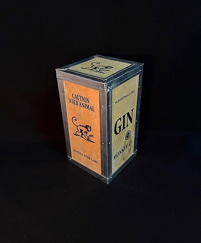 Ahşap gin kutusu