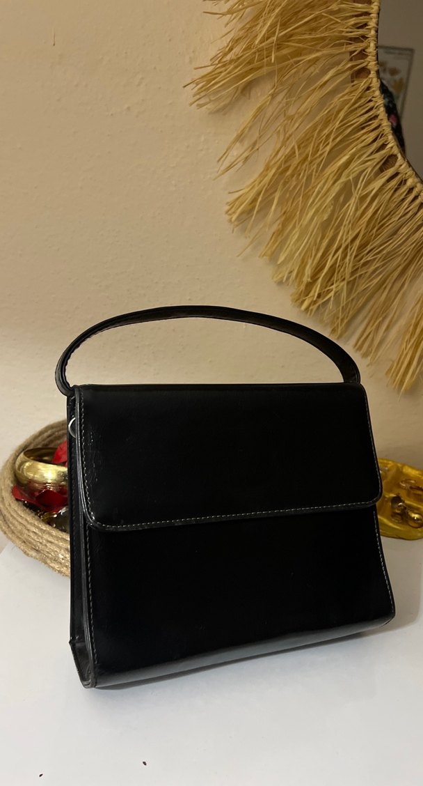 Klasik Siyah Deri Kadın Çanta - Görsel 3