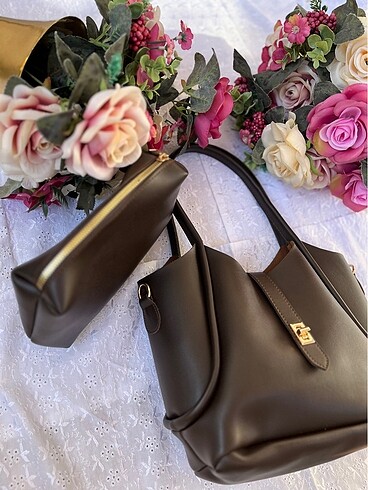 Accessorize Yavru Çantalı Kol Çantası