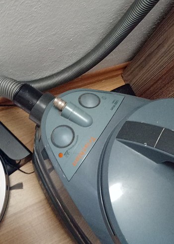 Philips Gri Toz Torbasız Elektrikli Süpürge