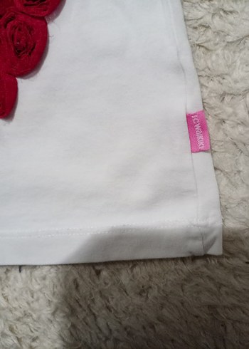 Kız Çocuk Beyaz Fırfırlı Çilek Baskılı Atlet - Görsel 4