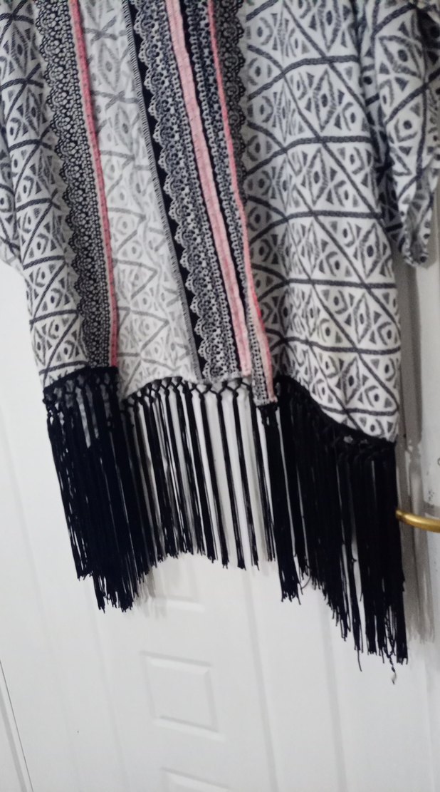 Gri Nakışlı Uzun Bohem Kadın Kimono - Görsel 3