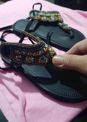 Boncuk İşlemeli Kadın Dolgu Topuk Sandalet - Görsel 5