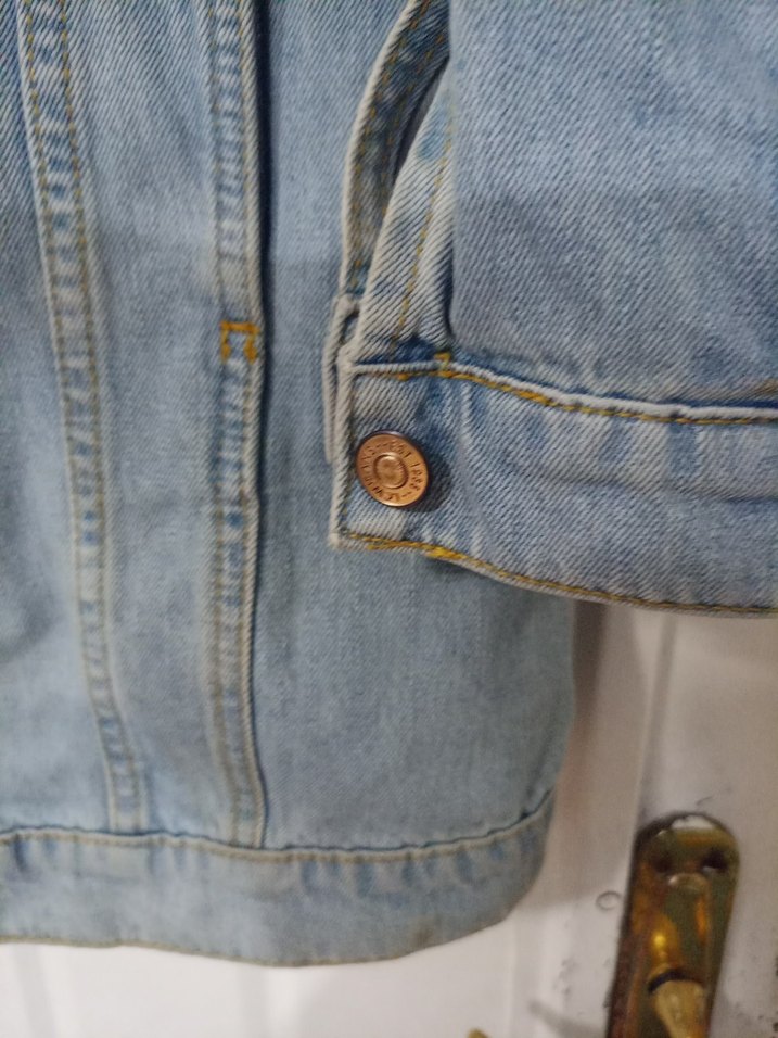 Düğmeli Uzun Kesim Kadın Denim Ceket - Görsel 4