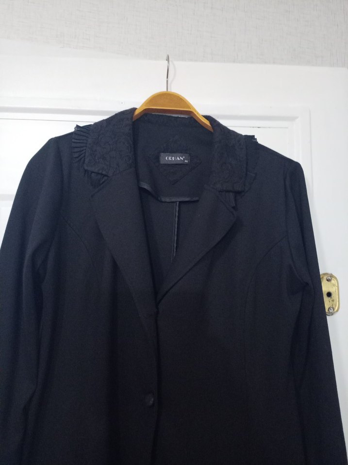 Siyah Düğmeli Uzun yumusak Kadın pardesü - Görsel 5