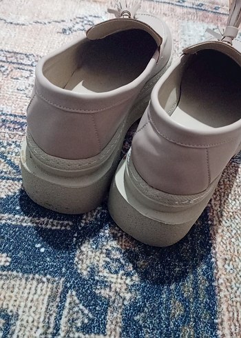 39 Beden Bej Deri Püsküllü Kadın Loafer Platform