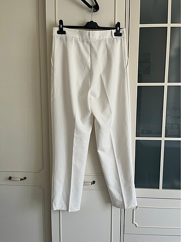 40 Beden beyaz Renk Kadın Beyaz Kumaş Pantolon