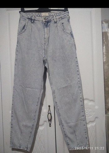 Gri Loose Fit Denim Kadın Midi Pantolon