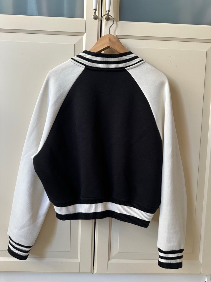 Siyah Beyaz Kadın Bomber Ceket Düğmeli - Görsel 2