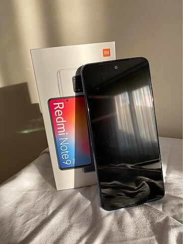 Resim note 9 cep telefonu