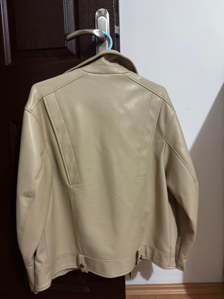 Bej Kadın Deri Ceket, Normal Boy - Görsel 3