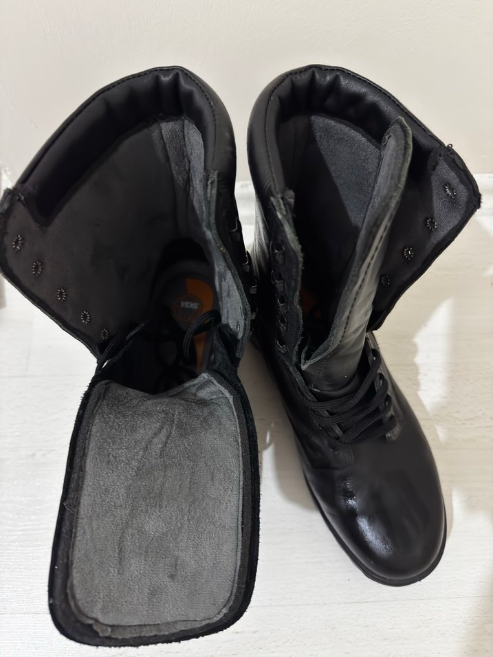 Siyah Erkek Deri Botlar - Görsel 2