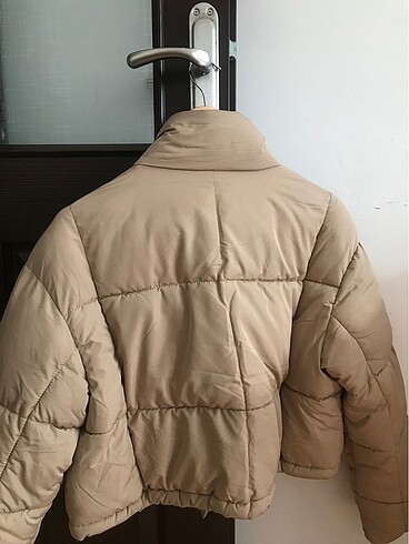 Bershka şişme mont - Görsel 5