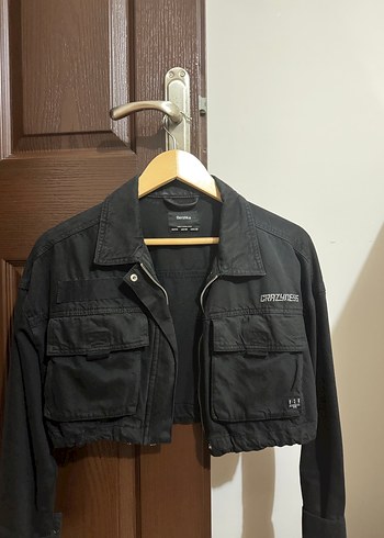 Bershka Siyah Denim Fermuarlı Ceket - Görsel 3