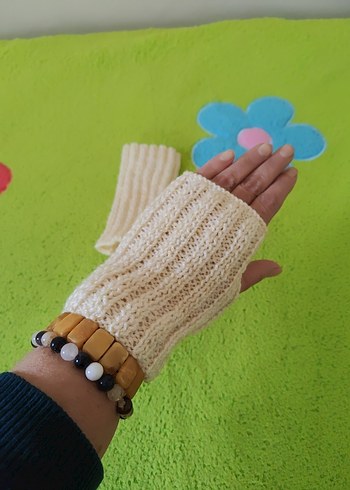 Beyaz Örgü Bohem Kadın Eldiveni - Görsel 3