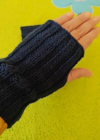 Kadın Lacivert Örgü Parmaksız Eldiven - Görsel 5