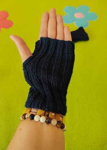 Kadın Lacivert Örgü Parmaksız Eldiven - Görsel 6