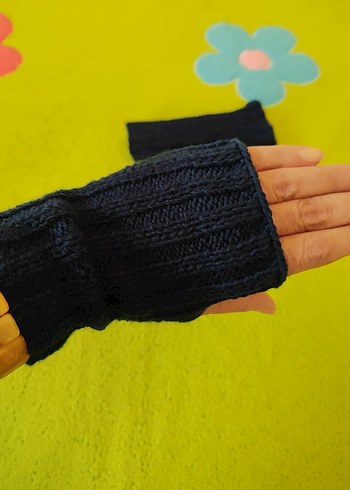 Kadın Lacivert Örgü Parmaksız Eldiven - Görsel 3