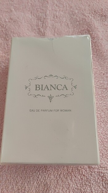 Farmasi BLANCA parfüm 