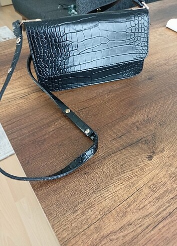 Diğer Siyah yilan derisi desenli kol çantası 