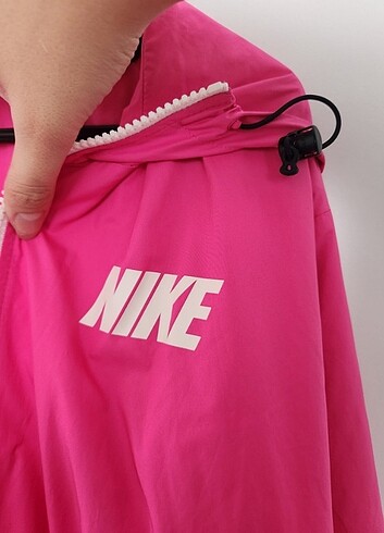 xl Beden pembe Renk Nike XL eşofman üstü pembe siyah