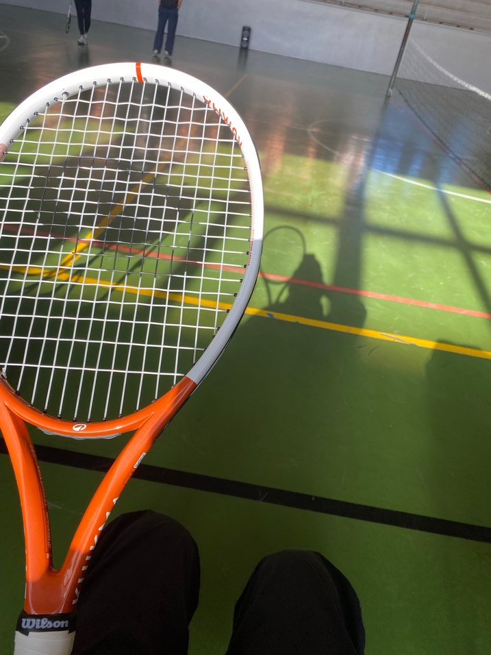 Beyaz Tenis Raketi - Görsel 3