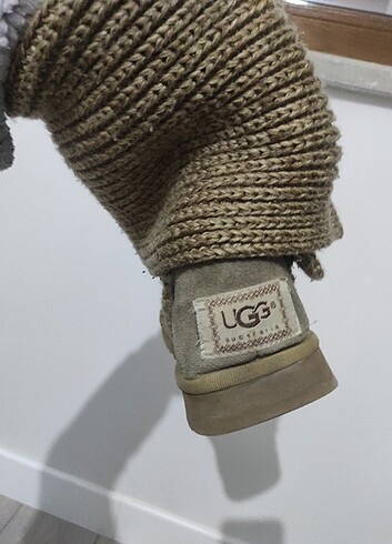 37 Beden UGG BOT