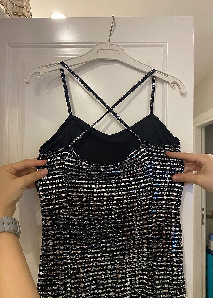 Pullu abiye gece elbisesi - Görsel 3