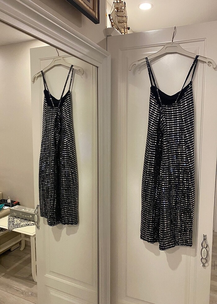 Pullu abiye gece elbisesi - Görsel 4