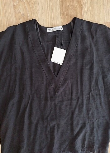 Zara tshirt