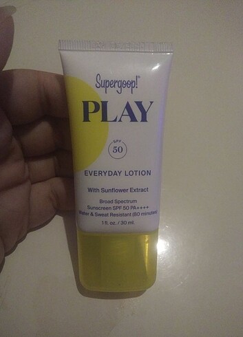 Supergoop Play SPF50 Everyday Lotion Güneş kremi 