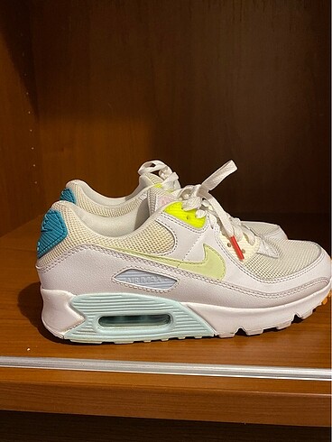 Nike Air Max 90