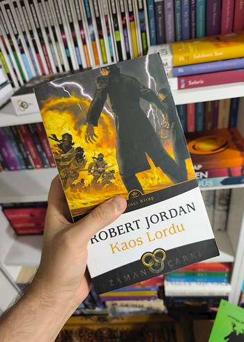Kaos Lordu - Robert Jordan