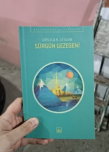 Ursula K Le Gün - Sürgün Gezegeni