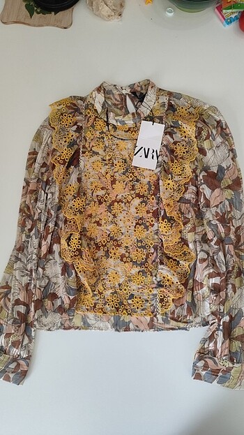 Bluz Zara
