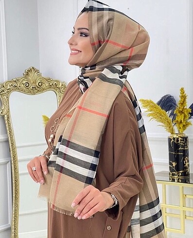 Burberry ithal şal