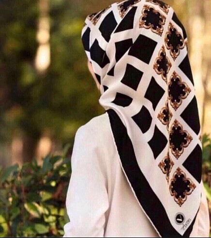 Diğer Vissona üretimi violla marka polyester twil kumaş eşarp