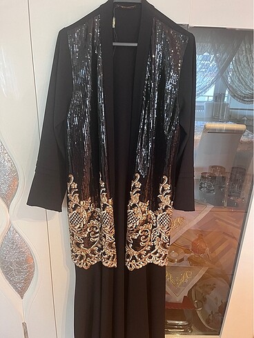 Islemeli tasarim abaya