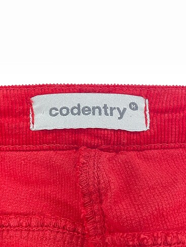 m Beden kırmızı Renk Codentry Düz Kesim %70 İndirimli.