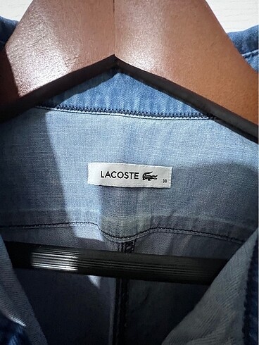 38 Beden mavi Renk Lacoste tişört