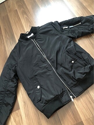 H&M kısa mont