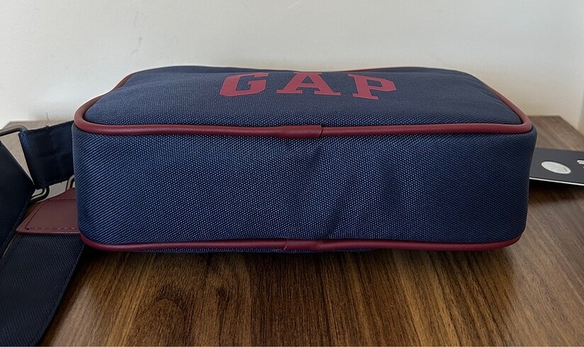 Gap Gap çapraz çanta