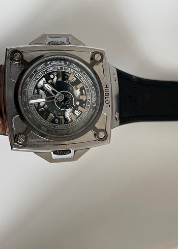 Hublot Siyah Avant-Garde Erkek Saati - Görsel 2