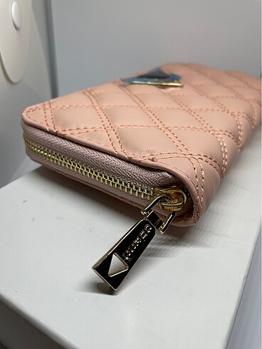 GUESS BAYAN CÜZDAN - Görsel 4